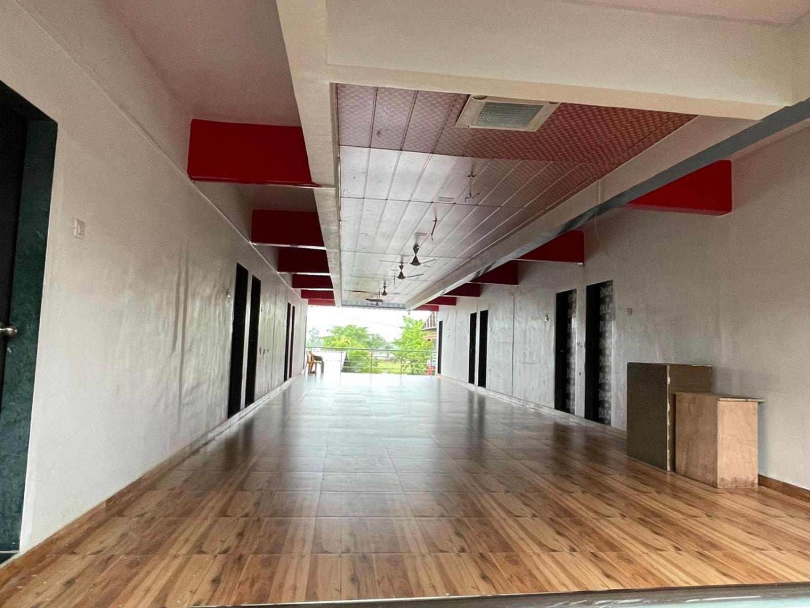 Wayfare Sp Resort Panvel Exteriör bild