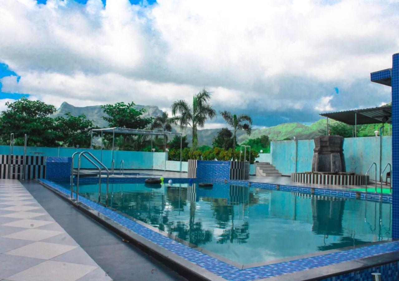 Wayfare Sp Resort Panvel Exteriör bild
