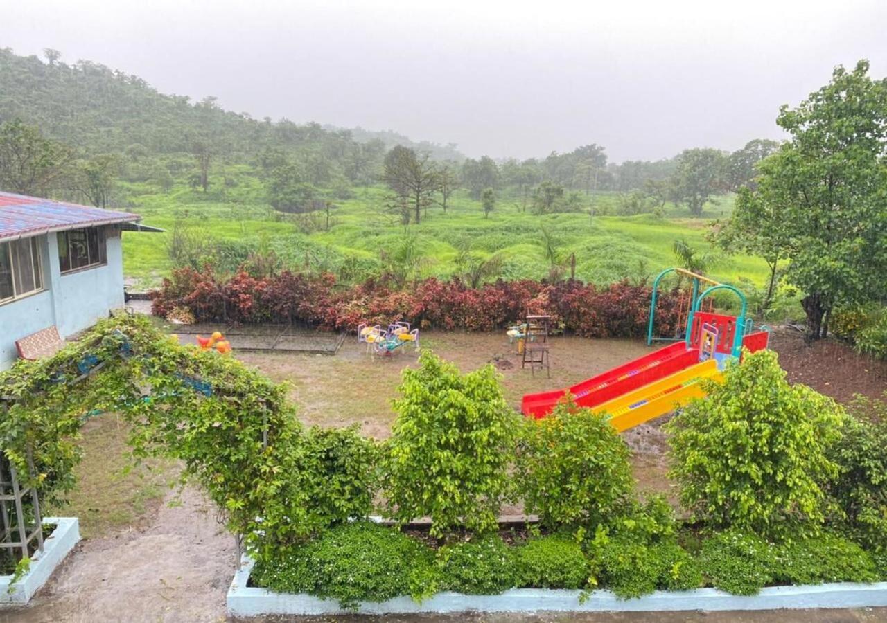 Wayfare Sp Resort Panvel Exteriör bild